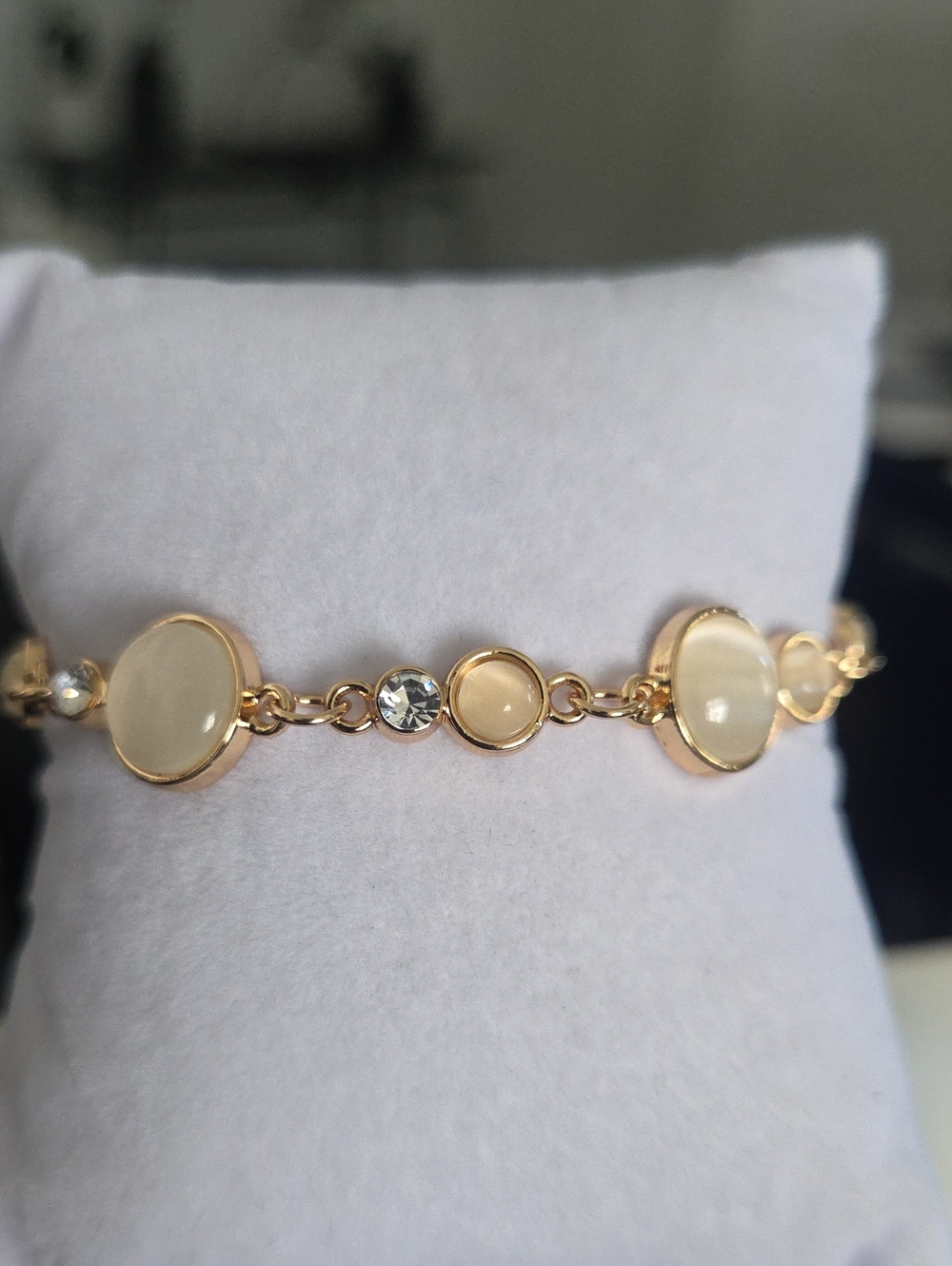 Paparazzi Storybook Beam Gold Bracelet NWT